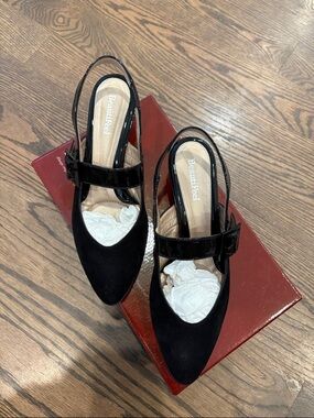 BeautiFeel Black Suede Slingback Mary Jane Mules